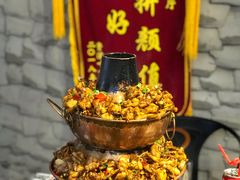 -巴四老城区炭火蛙锅(张江店)