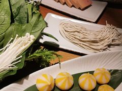 -呷哺呷哺(融创茂店)