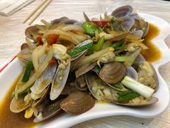 -覃记海鲜美食餐厅