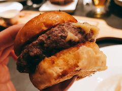 招牌迷你汉堡-Boxing Cat Brewery拳击猫精酿啤酒馆(永福店)