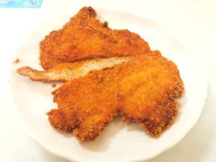 黄金炸猪排-明呈黄鱼面馆(斜土路店)