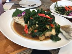 烤鱼-Chom Cafe and Restaurant