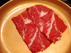 -牛YO寿喜烧·铁板烧和牛火锅自助(市府恒隆店)