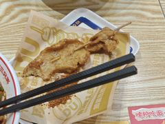 -魔都三兄弟酸辣粉·蘸卤炸串(虹桥万科店)