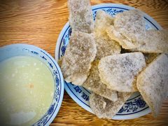 老北京炸灌肠-门框胡同百年卤煮(新街口店)