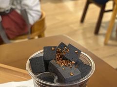 -中航城君尚购物中心