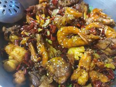 -鸡遇虾煲干锅火锅(小寨金莎店)