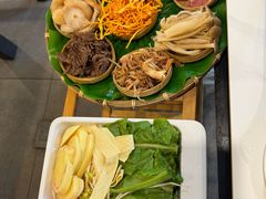 -菌海森林·非遗野生菌火锅(西山区滇池路摩根道店)