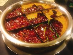 莽子辣锅底-邓莽子老火锅(中兴路总店)