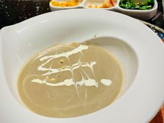 蘑菇汤-名将法式铁板烧(云峰别墅店)