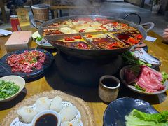 -白乐天毛肚火锅馆(南滨路店)