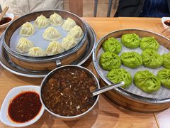 -清真老铁家灌汤包