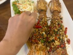-两兄弟Song Pee Nong(2号店)