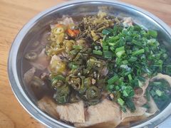 -炳记牛味粉店(四坊路店)