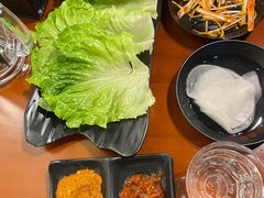 -肉甲韩国木炭烤肉(新壹街1店)