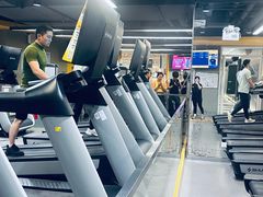 -超鹿运动(大唐世家店)