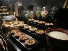 -岷山饭店-芝芝自助餐厅