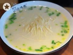 -阿达师傅鱼汤面