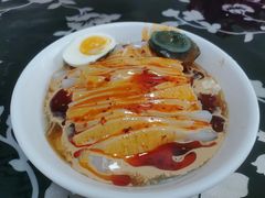 -何老二卤汁凉粉
