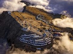 -牛背山