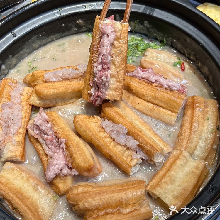 成都仅一家顺德粥底火锅‼️真的好吃还便宜
