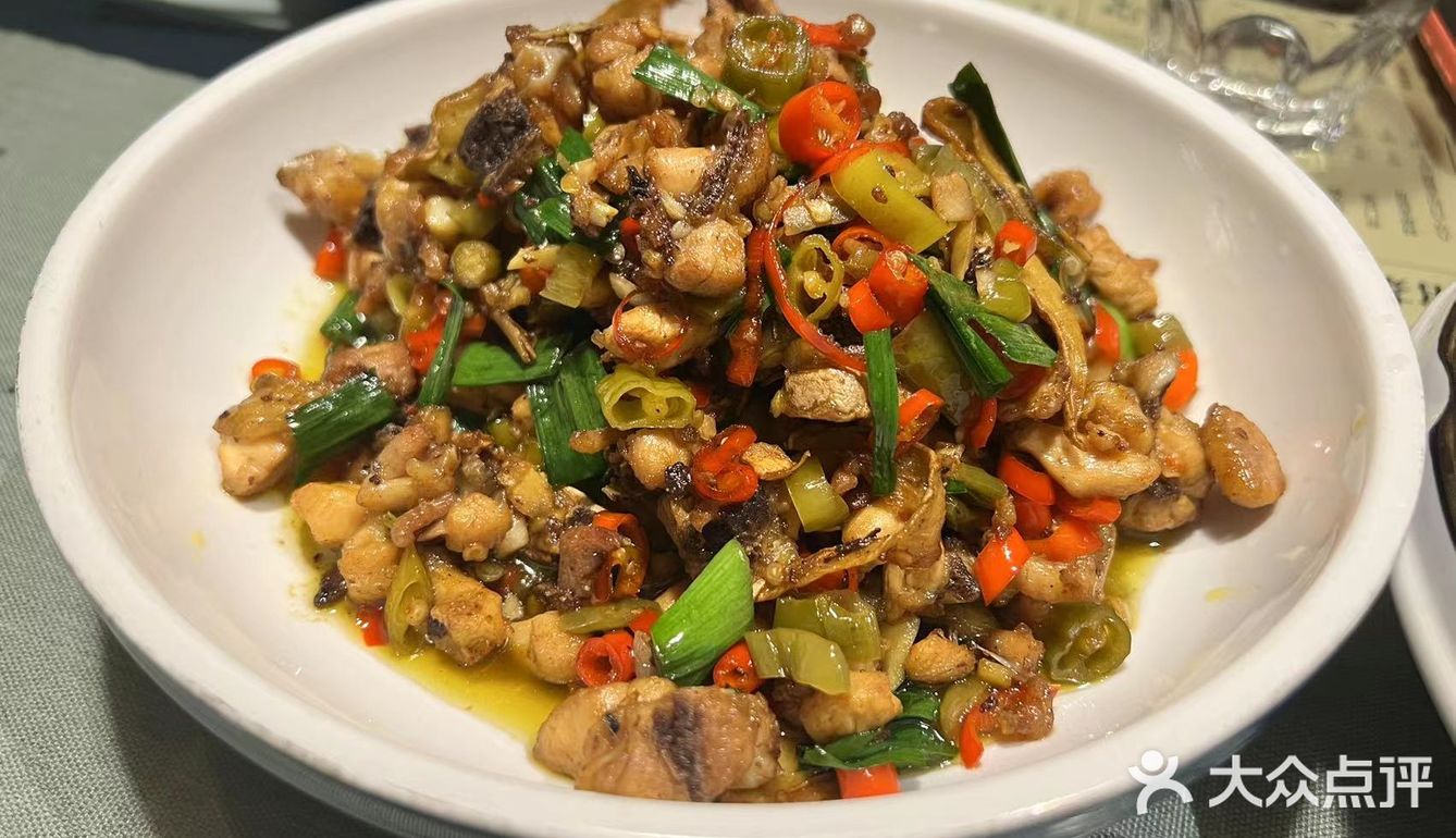 喝茶、聚餐、打牌好去处[调皮]