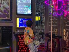 -范特西FANTASY量贩式KTV(民主广场店)