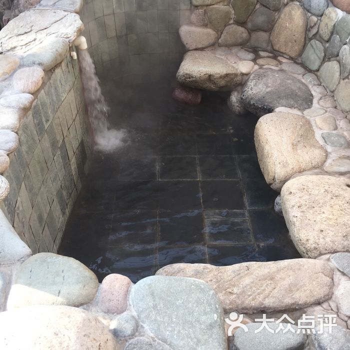 南宫97号温泉别墅私汤庭院