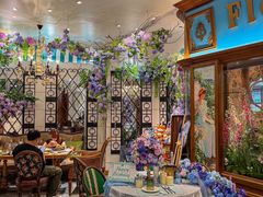 -秘密旅行Bonjour(黑金冠 江南西店)