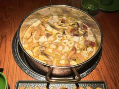 -花菇朵·云山雀 ll 野生菌锅·野果酸汤·精品滇菜(万柳店)