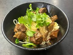 招牌牛肉面-丽影重庆小面(定西路店)