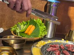 -釜山火炉·海鲜烤肉(紫藤路店)