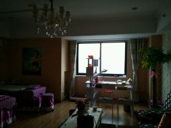 -南京俏吧美容美体中心