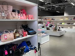 -唯品会(北京国瑞城店)