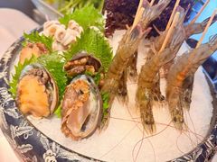 -红鼎豆捞·非遗鲍皇汤火锅(宝丰路店)