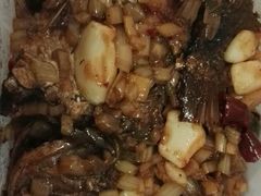 铁板雪菜小黄鱼-鑫小城故事·砂锅·排骨藕汤(兴业路店)