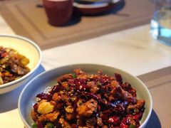 -湘西小馆(滨河路店)