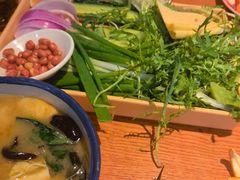 -喝丢一只鞋海鲜烧烤(市场店)