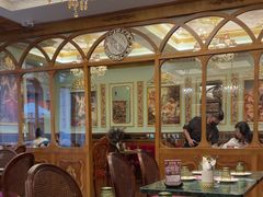 -秘密旅行Bonjour(黑金冠 江南西店)