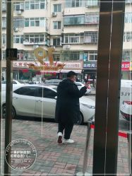 -一東造型烫发染发