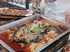 -老东镇啤酒屋海鲜加工·蒸汽海鲜·海鲜烧烤(台东店)