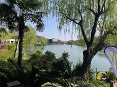 -上海怡沁园度假酒店