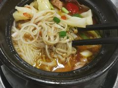 -李记特色罐罐米线(重庆中环大厦店)