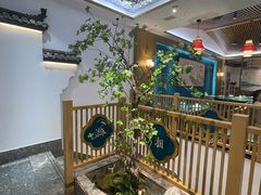 -呷湘厨·鱼汤捞饭·剁椒鱼头·辣椒炒肉(国家会展中心店)