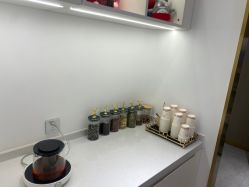 -亿美医疗美容·半岛大超炮官方授权店