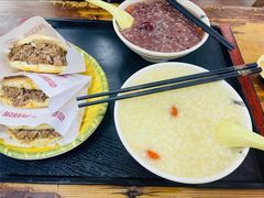 荷叶粥-穆得·老周家牛肉烧饼(普利街店)