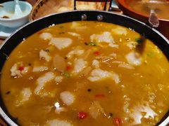 激情花椒鱼-有红鸡毛店·川菜(建设路店)