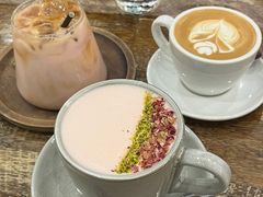 -FLOVIE FLORIST CAFE