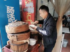 -侯记双流蘸水肥肠(阆中店)