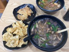 -京陵鸭血粉丝汤(景德路店)